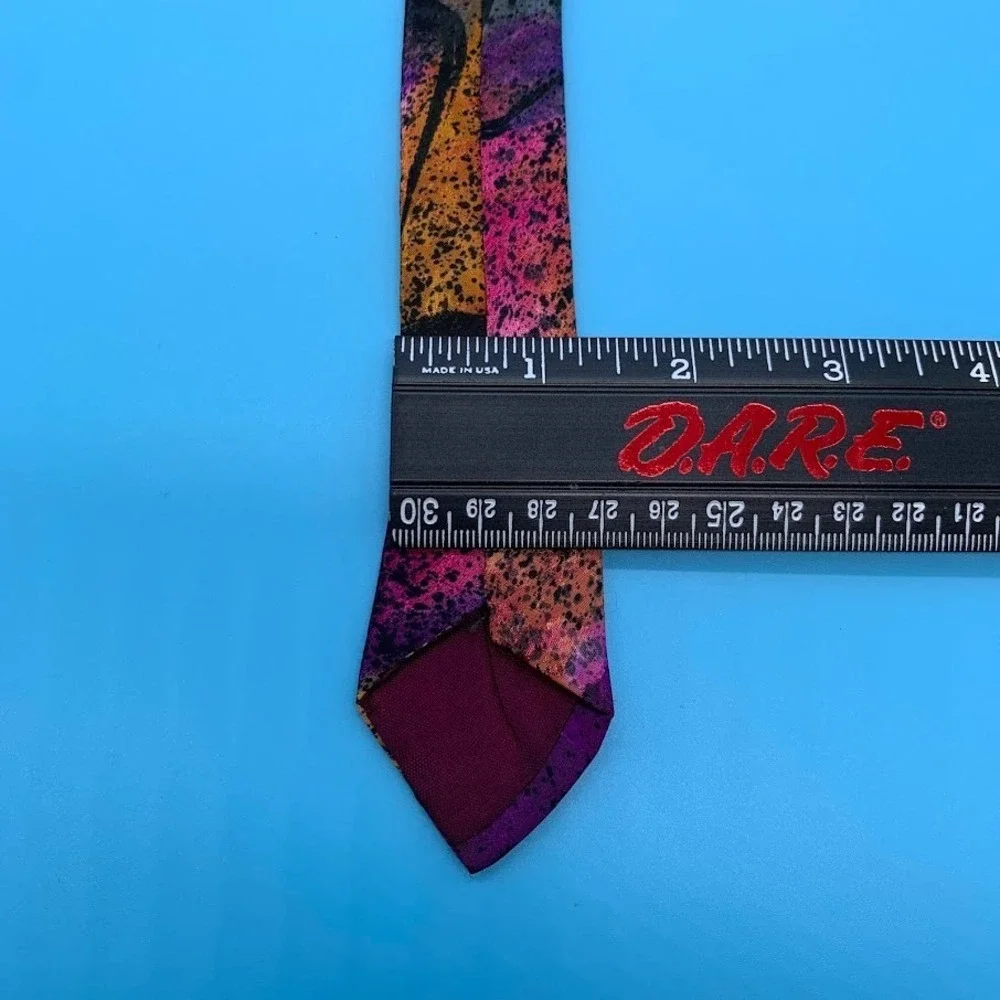 Vintage Jordache Abstract Watercolors Retro Men's Classic Neck Tie